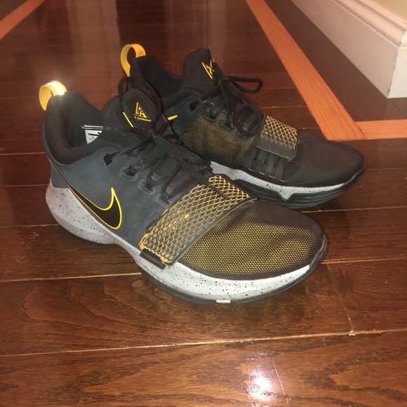 PG1 “Black and Gold” size 11 - Picture 1 of 4